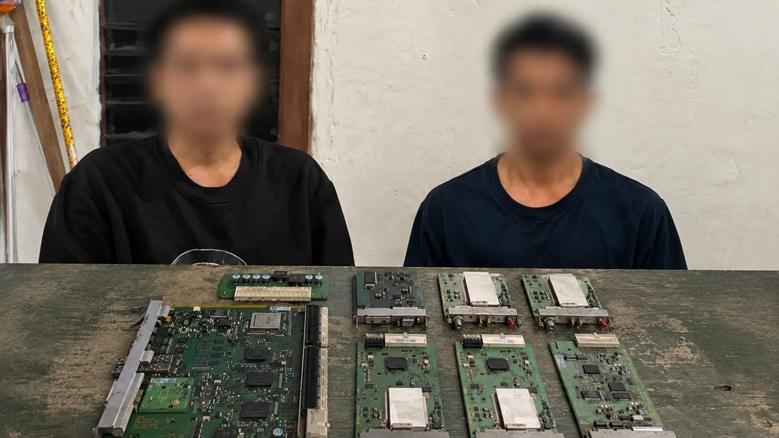 Dua Terduga Pencuri Perangkat Tower Telkomsel Ditangkap, Dua Buron