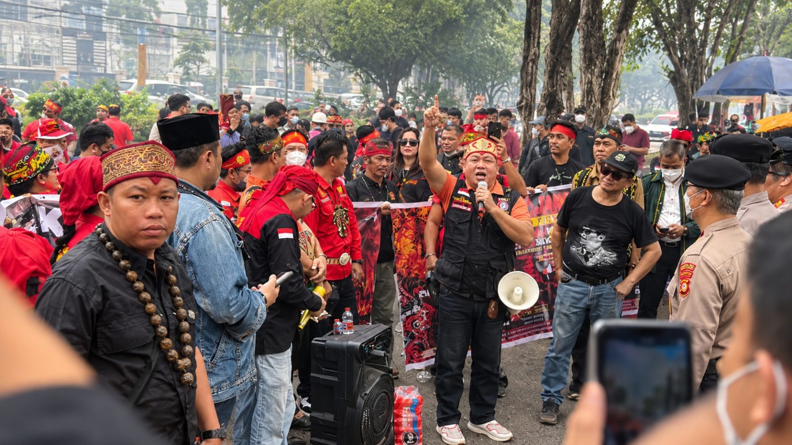 Asap, Krisis Air, dan Satwa Terdampak Karhutla